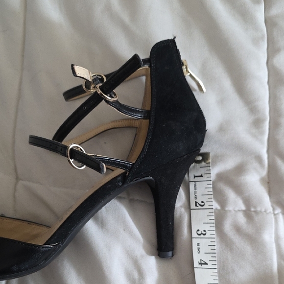 Liz Claiborne Elegant Black Heels with Straps Size 11 - Picture 10 of 10